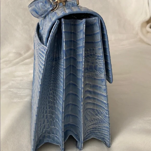 Brahmin Hailee Handbag, EUC - Picture 3 of 6